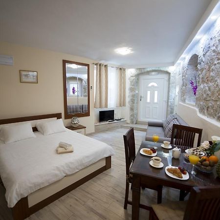 Stone Beauty Apartment Split Bagian luar foto